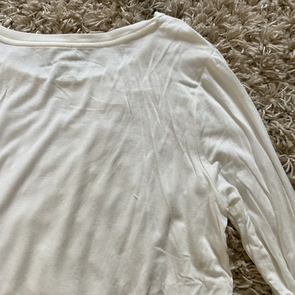 Aeropostale Seriously Soft Perfect Crew White Long Sleeve T-Shirt Womens Medium - Picture 11 of 12